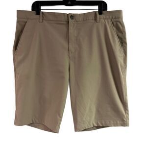 Puma Beige Golf Shorts Size 40